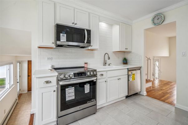 Interior, Kitchen, Stainless Steel Appliances, Wood Texture Flooring