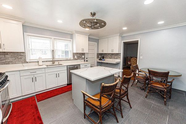 Dining room, Interior, Kitchen, Recessed Lighting