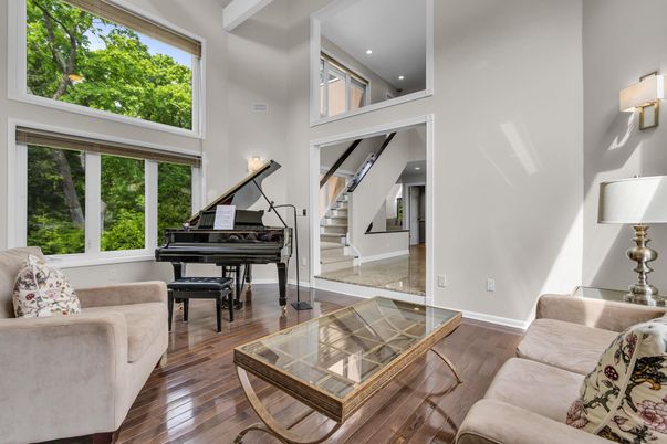 Interior, Living room, Piano, Recessed Lighting, Wood Texture Flooring