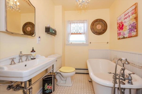 Bathroom, Chandelier, Free Standing Baths, Interior
