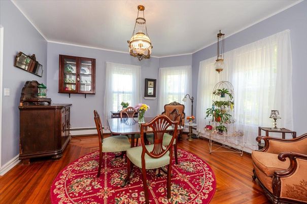 Chandelier, Dining room, Interior, Pendant Lights, Wood Texture Flooring