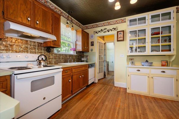 Interior, Kitchen, Wood Texture Flooring