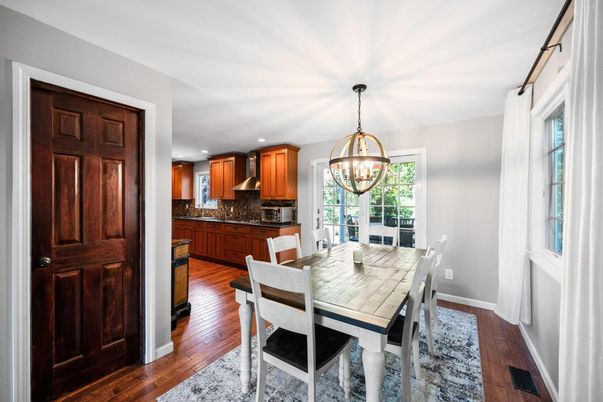 Dining room, Interior, Kitchen, Pendant Lights, Recessed Lighting, Wood Texture Flooring
