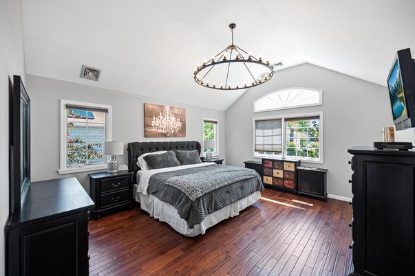 Bedroom, Interior, Pendant Lights, Wood Texture Flooring