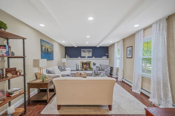 Fireplace, Interior, Living room, Recessed Lighting, Wood Texture Flooring