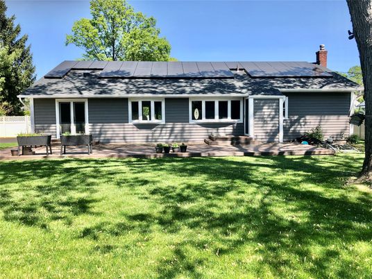 Backyard, Exterior, Facade, Solar Panels, Cape Cod