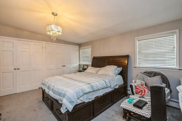 Bedroom, Chandelier, Interior, Pendant Lights