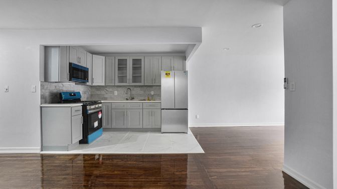 Interior, Kitchen, Marble, Recessed Lighting, Stainless Steel Appliances, Wood Texture Flooring