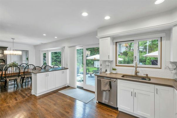 Dining room, Interior, Kitchen, Pendant Lights, Recessed Lighting, Wood Texture Flooring