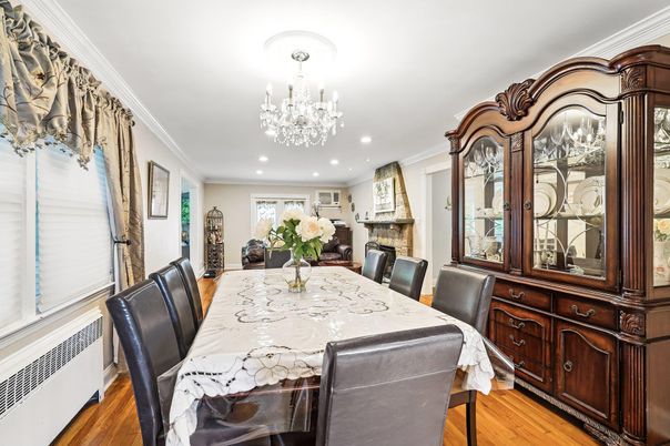 Chandelier, Dining room, Interior, Recessed Lighting, Wood Texture Flooring