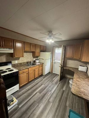 Interior, Kitchen, Wood Texture Flooring