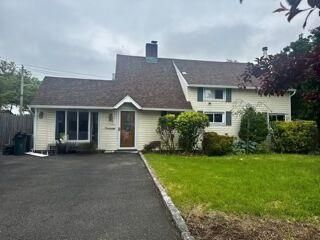 Backyard, Exterior, Facade, Cape Cod