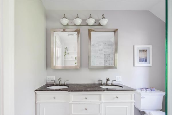 Bathroom, Dual Sink Vanities, Interior