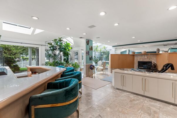 Interior, Recessed Lighting