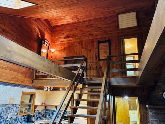 Interior, Wooden Ceilings, Wooden Walls