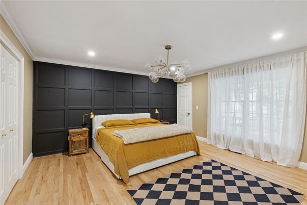 Bedroom, Interior, Pendant Lights, Recessed Lighting, Wood Texture Flooring