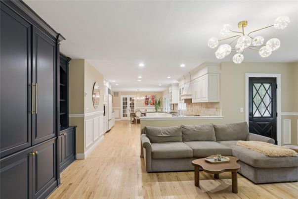Interior, Kitchen, Living room, Pendant Lights, Recessed Lighting, Wood Texture Flooring