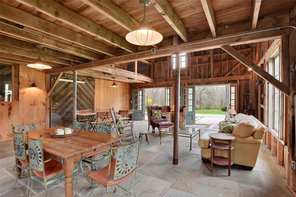 Dining room, Interior, Living room, Pendant Lights, Wooden Beams, Wooden Ceilings, Wooden Walls