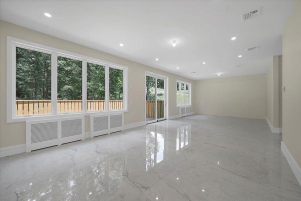 Empty room, Interior, Marble, Recessed Lighting