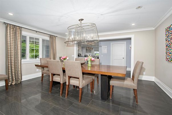 Chandelier, Dining room, Interior, Recessed Lighting