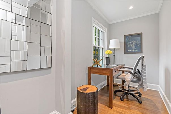 Home Office, Interior, Recessed Lighting, Wood Texture Flooring
