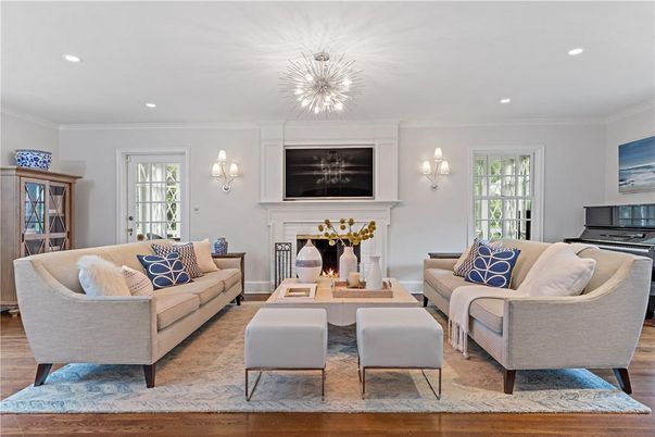 Fireplace, Interior, Living room, Pendant Lights, Recessed Lighting, Wood Texture Flooring