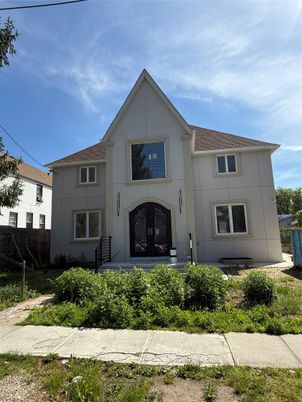Exterior, Facade, Spanish Mediterranean