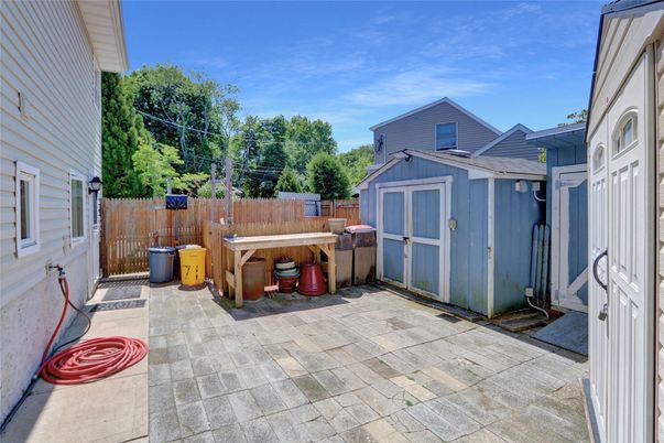 Exterior, Hot Tub