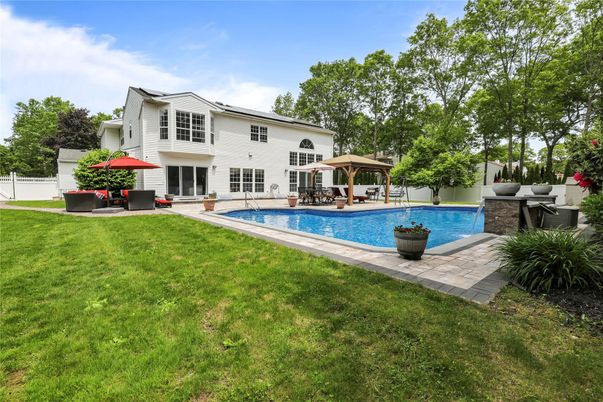 Backyard, Exterior, Pool