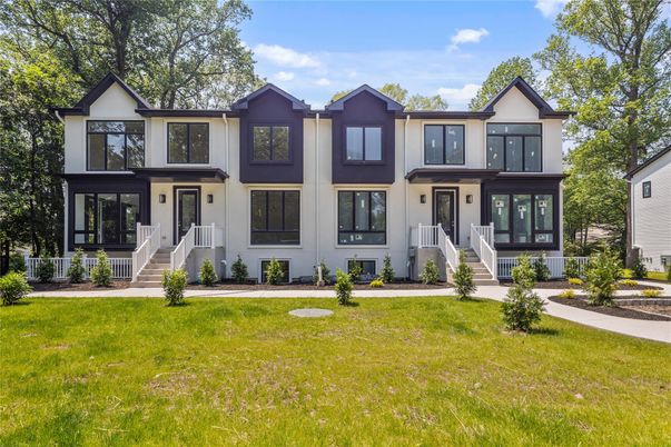 Backyard, Exterior, Facade, Farmhouse