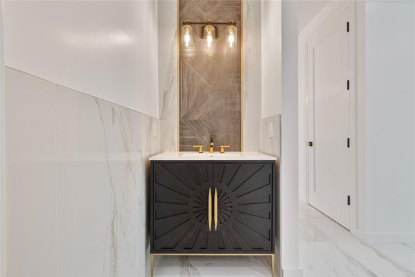Bathroom, Interior, Marble, Marble Walls
