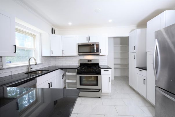 Interior, Kitchen, Marble, Recessed Lighting, Stainless Steel Appliances