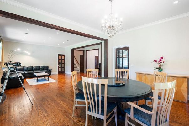 Chandelier, Dining room, Interior, Living room, Recessed Lighting, Wood Texture Flooring