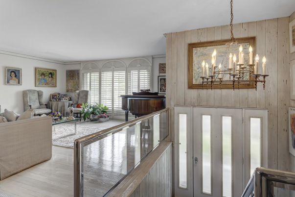Chandelier, Interior, Living room, Piano, Wood Texture Flooring, Wooden Walls