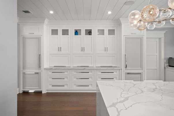 Interior, Pendant Lights, Recessed Lighting, Wood Texture Flooring