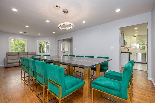 Dining room, Interior, Kitchen, Pendant Lights, Recessed Lighting, Wood Texture Flooring