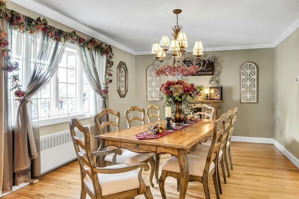 Chandelier, Dining room, Interior, Wood Texture Flooring
