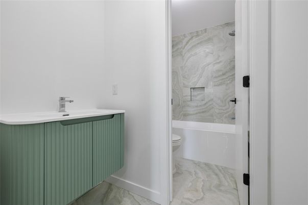 Bathroom, Interior, Marble, Marble Walls