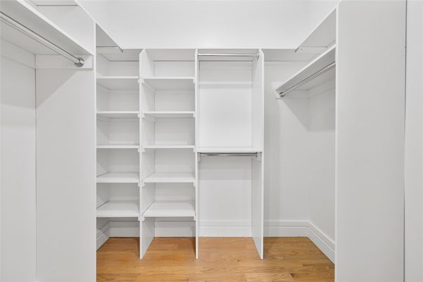 Interior, Walk-in Closets, Wood Texture Flooring