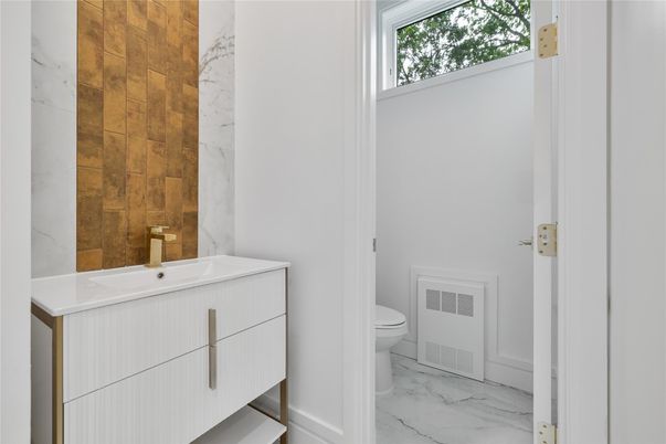 Bathroom, Interior, Marble, Marble Walls