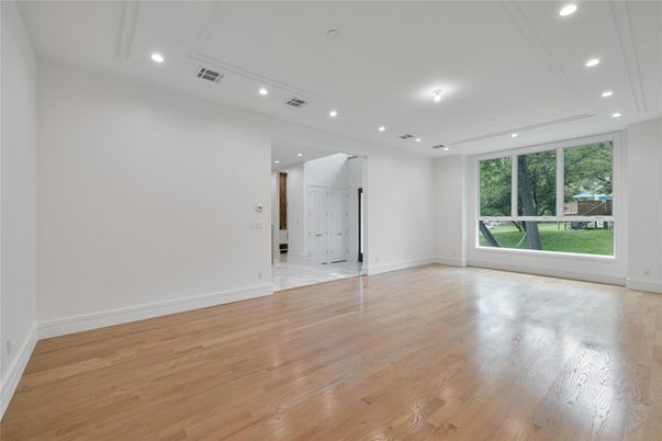 Empty room, Interior, Recessed Lighting, Wood Texture Flooring