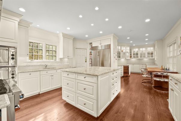 Dining room, Interior, Kitchen, Recessed Lighting, Stainless Steel Appliances, Wood Texture Flooring