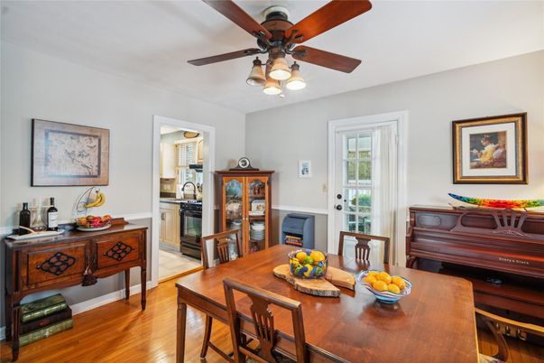Dining room, Interior, Kitchen, Piano, Wood Texture Flooring