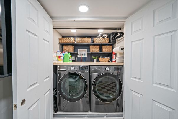 Interior, Recessed Lighting, Utility Closets, Washer
