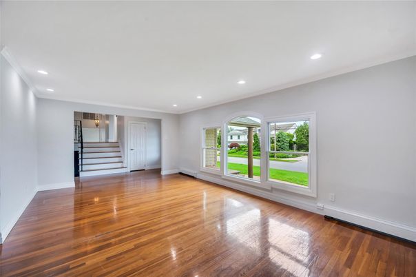 Empty room, Interior, Recessed Lighting, Wood Texture Flooring