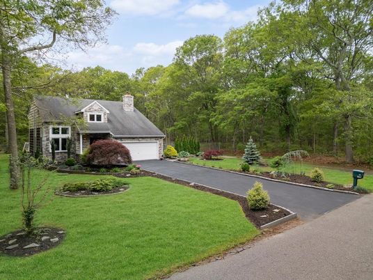 Attached, Detached Garage, Exterior, Facade, None