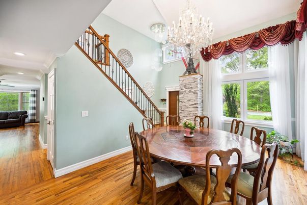 Chandelier, Dining room, Interior, Recessed Lighting, Wood Texture Flooring