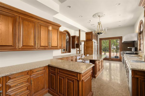 Chandelier, Interior, Kitchen, Recessed Lighting