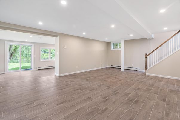 Empty room, Interior, Recessed Lighting, Wood Texture Flooring