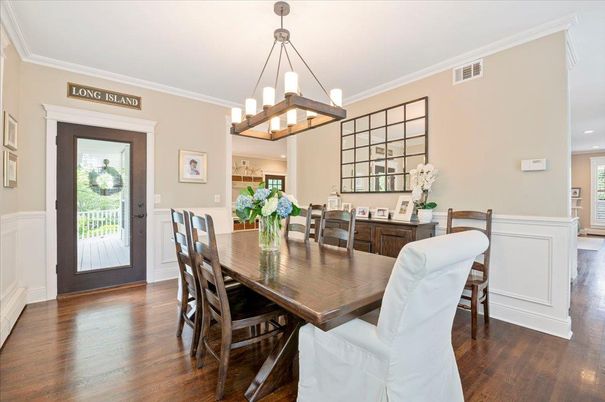 Chandelier, Dining room, Interior, Pendant Lights, Recessed Lighting, Wood Texture Flooring